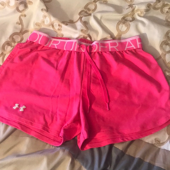Hot Pink Under Armour brand athletic shorts! - Picture 1 of 2